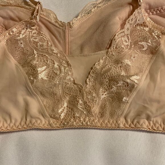Rhonda Shear size XL pink bralette/bra style 671. EUC - Picture 7 of 9